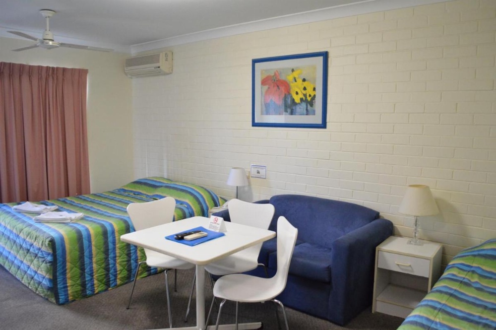 Tottenham Court Motel Image 14